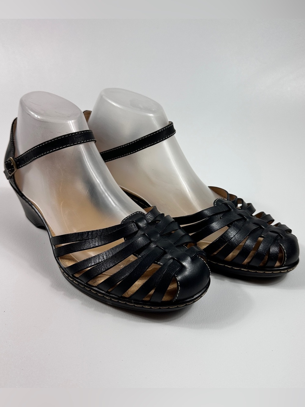 Softspots Comfort Fisherman Wedge Sandals Black Wide Width 9W